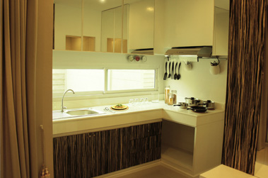 รูปภาพ ดิ ไอบอกซ์ (The iBox)