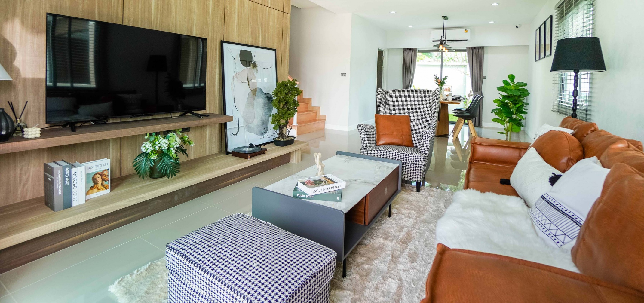 รูปภาพ บ้านกาญจน์กนก 12 เฟส 3  (Baan Karnkanok 12 Phase 3)