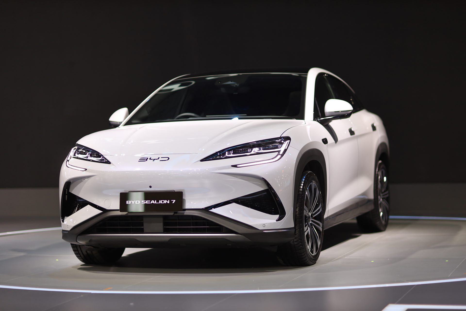 รูปภาพ บีวายดี BYD Sealion 7 AWD Performance ปี 2024