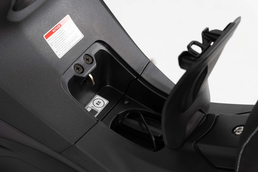 รูปภาพ คีย์เวย์ Keeway GT270 (Standard) ปี 2021