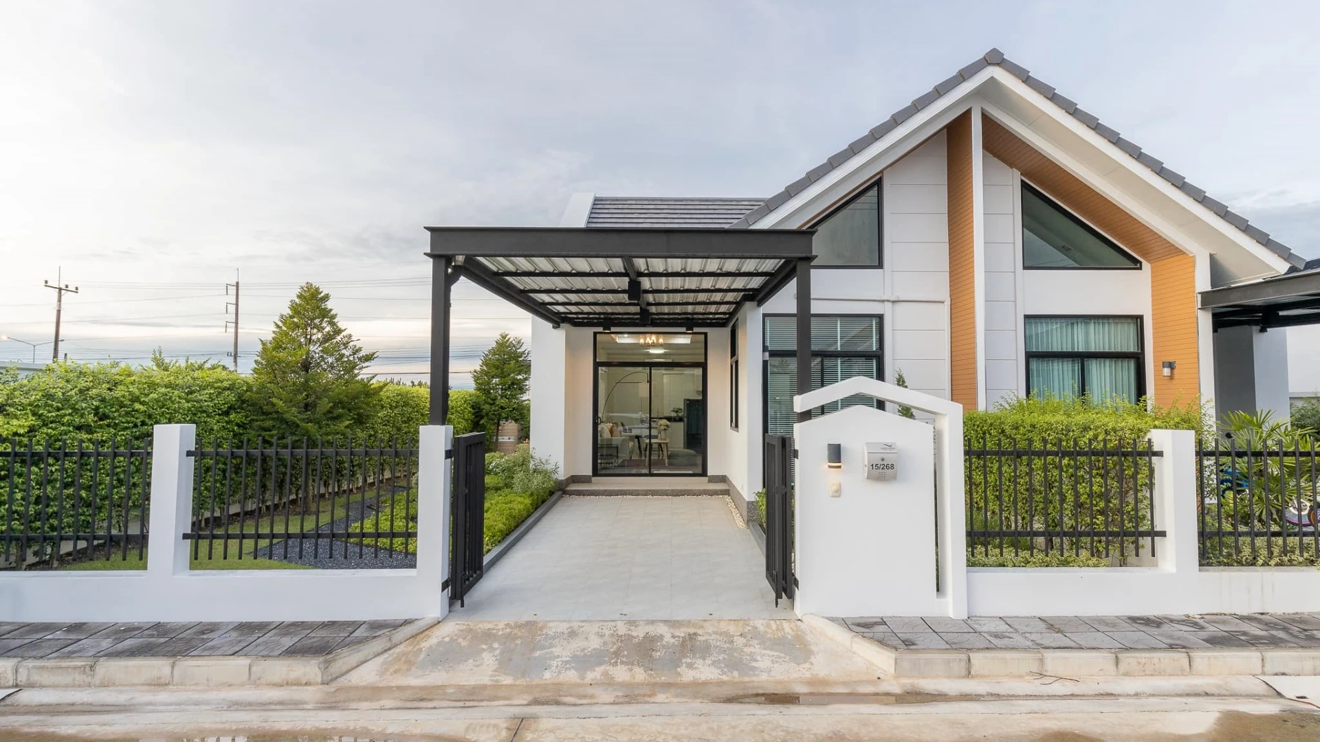 รูปภาพ นครริเวอร์ไซด์ (Nakhon Riverside)