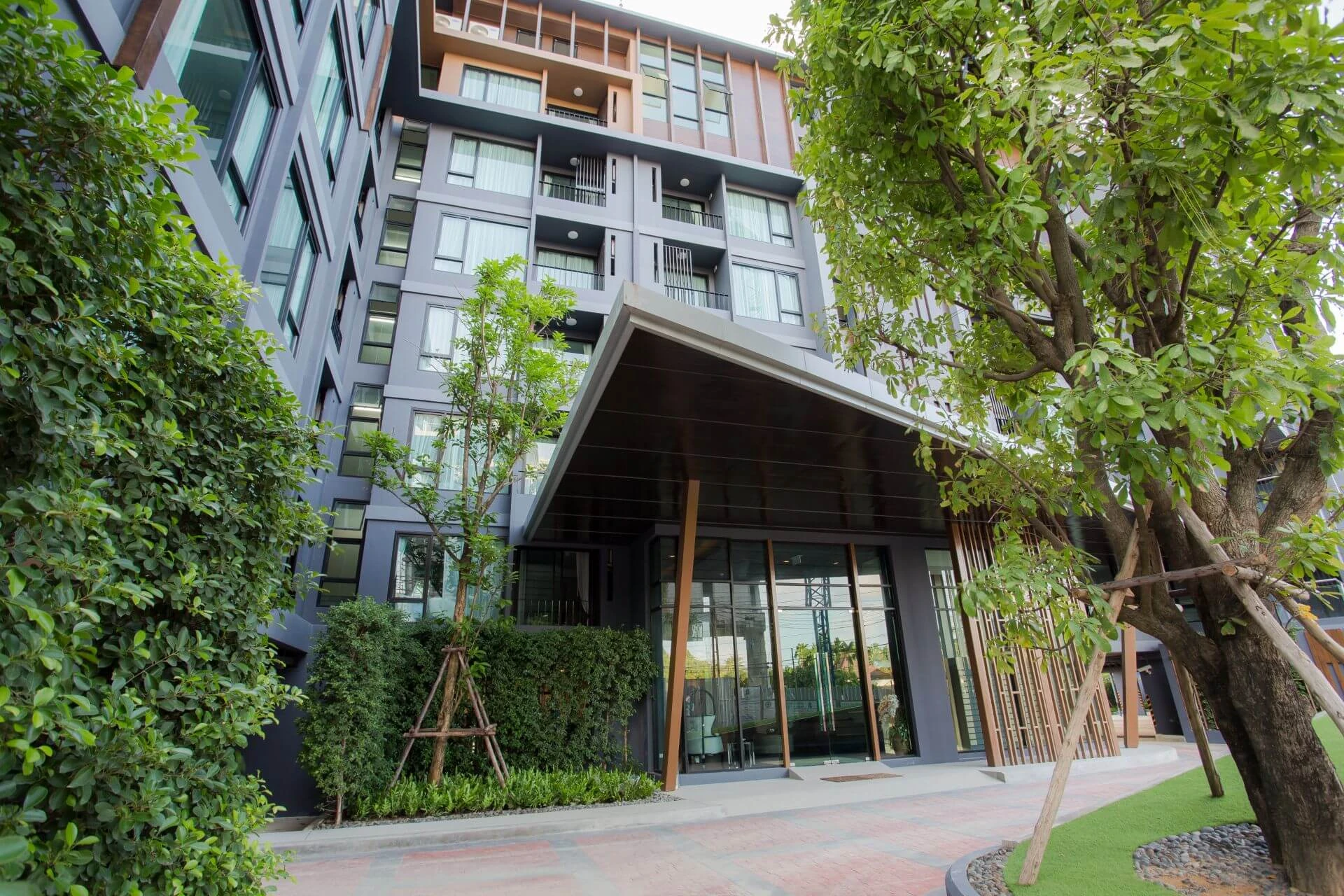 รูปภาพ 6 อเวนิว สุรินทร์ บีช (6th Avenue Surin Beach)