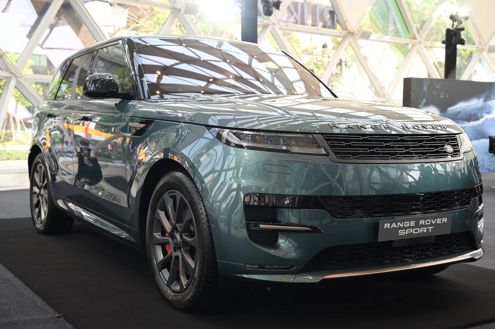 รูปภาพ แลนด์โรเวอร์ Land Rover Range Rover Sport Dynamic SE Plug-In Hybrid ปี 2023
