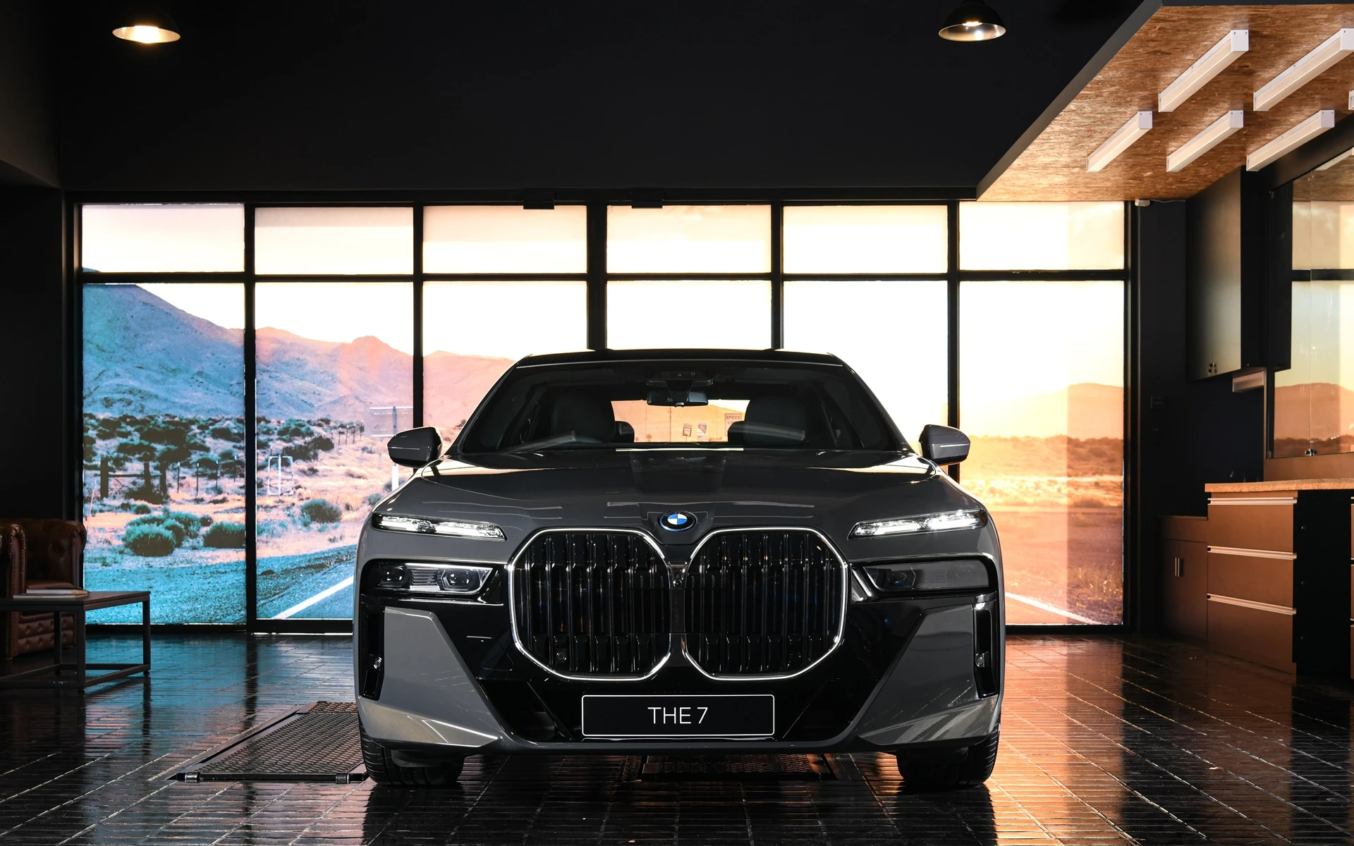 BMW Series 7 บีเอ็มดับเบิลยู ซีรีส์7