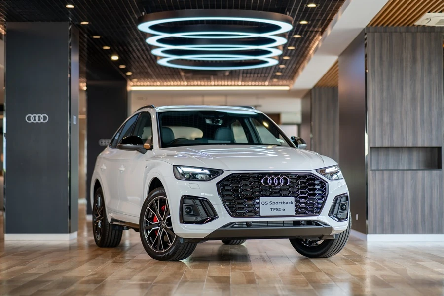 รูปภาพ อาวดี้ Audi Q5 55 TFSI e quattro S line ปี 2022