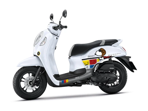 รูปภาพ ฮอนด้า Honda Scoopy Snoopy Limited Edition ปี 2021