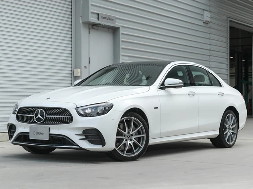 รูปภาพ เมอร์เซเดส-เบนซ์ Mercedes-benz E-Class E 300 e AMG Dynamic ปี 2021