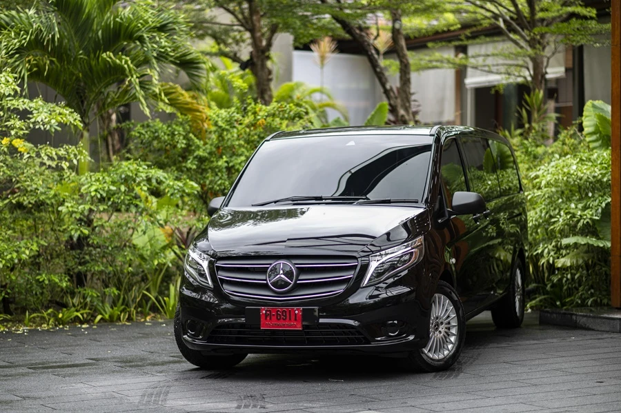 รูปภาพ เมอร์เซเดส-เบนซ์ Mercedes-benz V-Class Vito 119 CDI Tourer Select ปี 2022