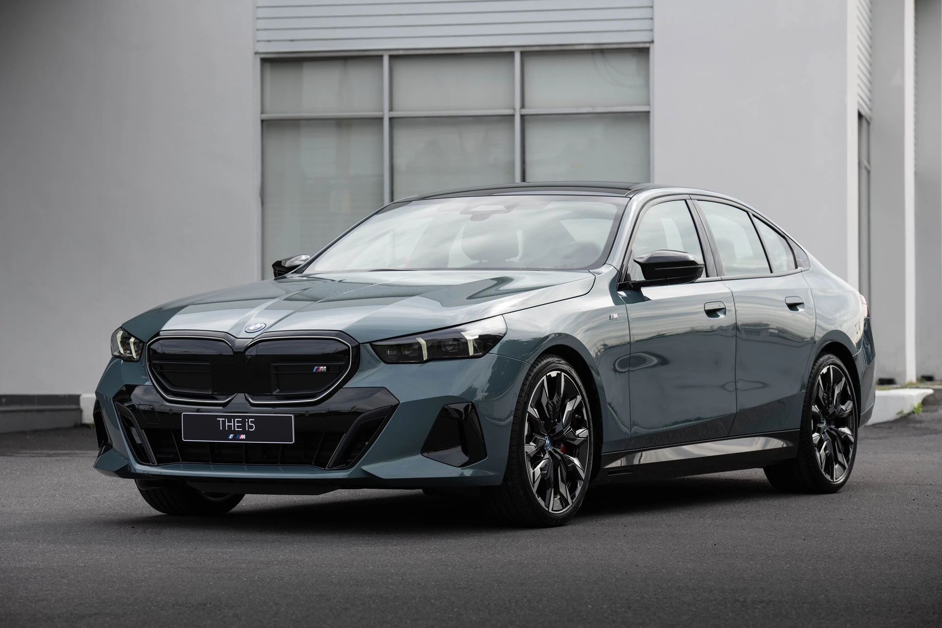 รูปภาพ บีเอ็มดับเบิลยู BMW i 5 M60 xDrive ปี 2023