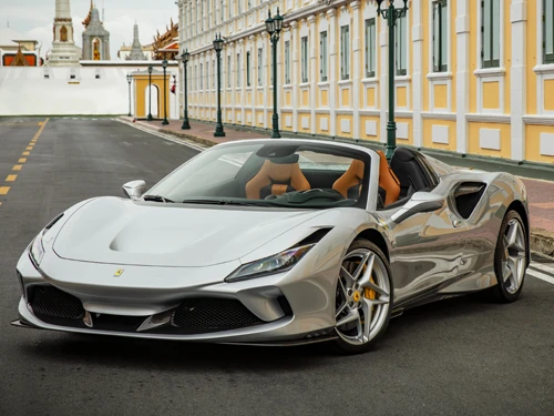 Ferrari F8 Spider เฟอร์รารี่ 