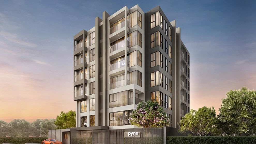 พินน์ แสนสิริ