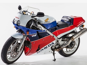 Honda RC30