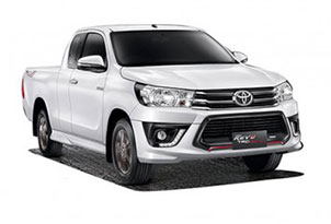 Toyota Revo Smart Cab 2.4 TRD Sportivo