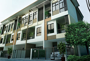 ปริญสิริ - ซิกเนเจอร์ เอกชัย 64/5