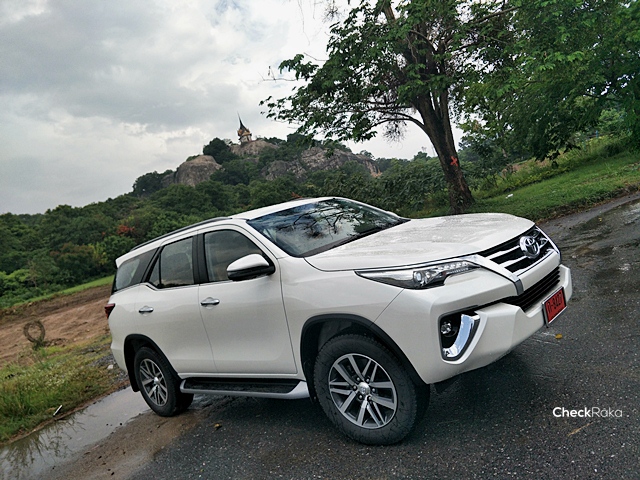 Toyota Fortuner 2.4G MT 2017