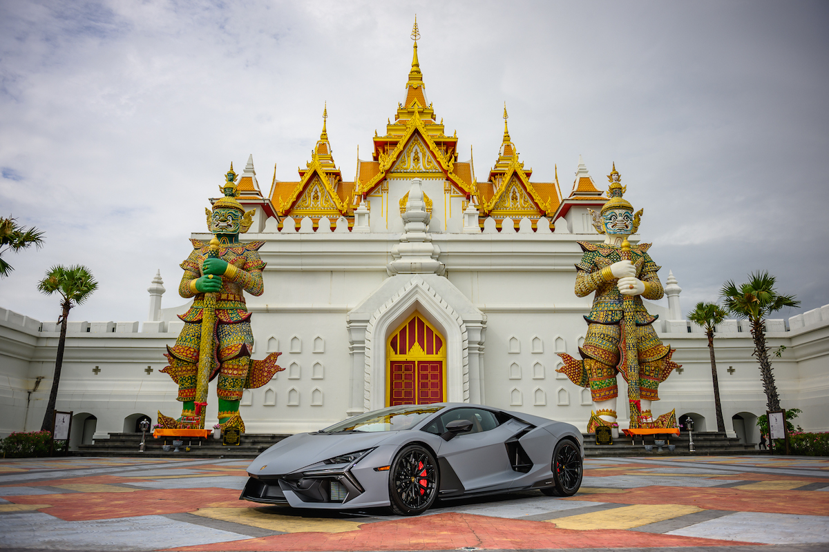 Lamborghini REVUELTO