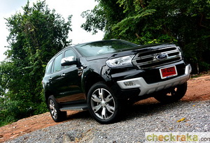 Ford Everest 3.2L Titanium+ 4x4 AT