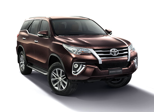 Toyota Fortuner 2.4V 2WD AT
