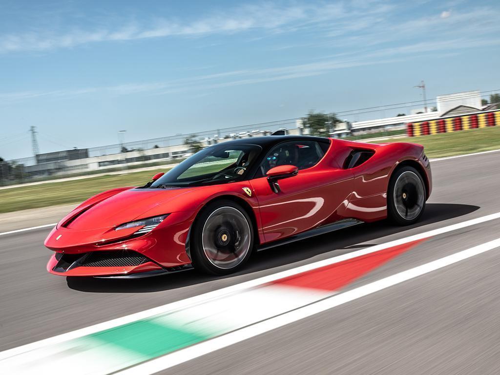 Ferrari SF90 Stradale
