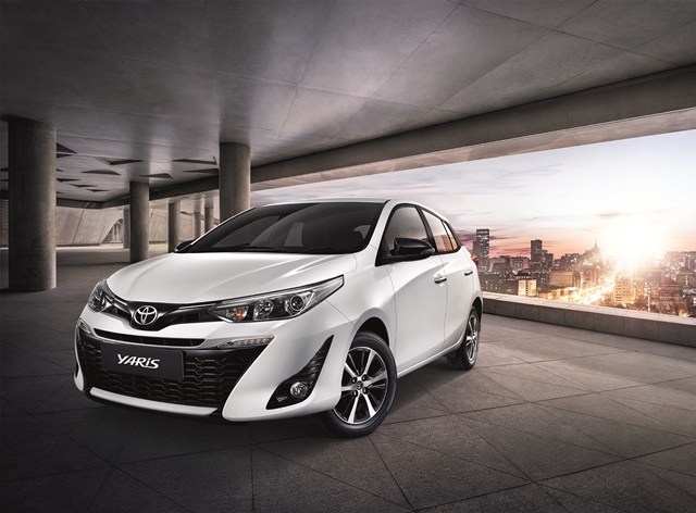 3. โตโยต้า ยารีส (Toyota Yaris/Yaris Ativ)